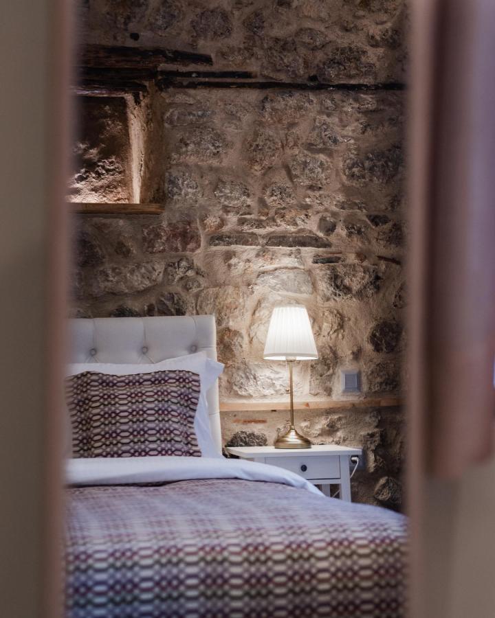 Aldia Suites Arachova Exterior photo
